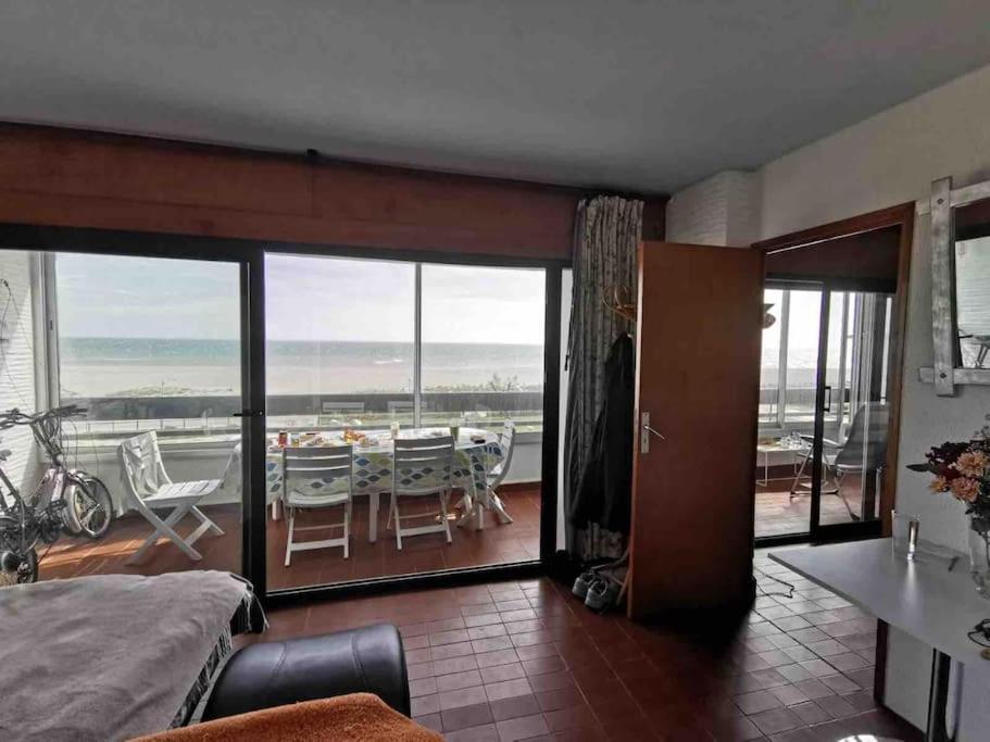 Sur La Plage, Vue Sur Mer, Spacieux T3 Au Calme 圣西普里安 外观 照片